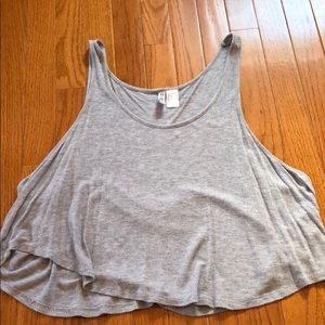 Grey tank top